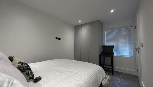 Two Bedroom House In Kilburn - Foto 3