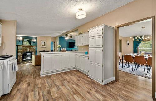 5 min. NRG | 3 min. Endless Wall Trail | Hot Tub - Foto 46