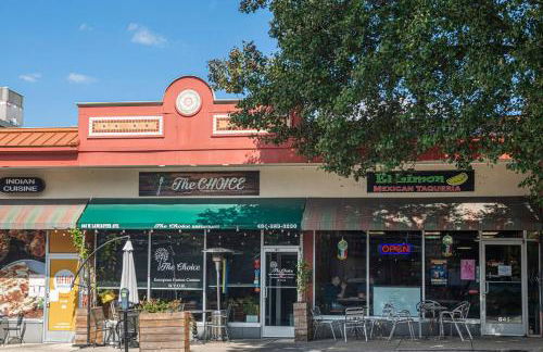 2mins DTPatioParking50 Roku TV400 Mbps - Foto 27