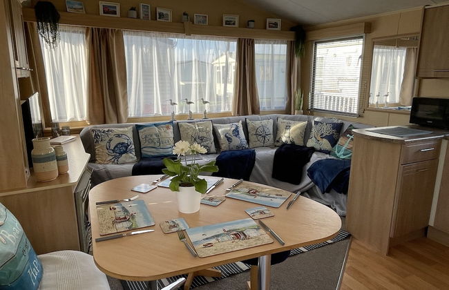 Escape Rio1 Caravan Seasalter Beach Outdoor Pool - Foto 1