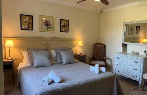 The Willow Tree - Photo 10