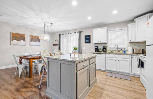 Cedar Point, Kalahari, Sports Force, Hot tub, Fire pit, EV, Pets, Beach, Fireplace, Park - Photo 13