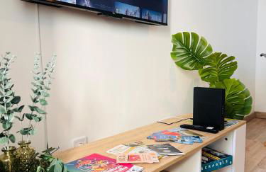 Appartement 42 m2 - 10 min gare - Fibre - Smart TV - Foto 3