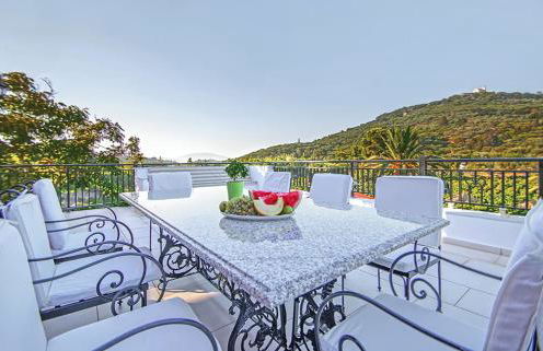 Zissis Villa & pool 5min drive to beach - Foto 19