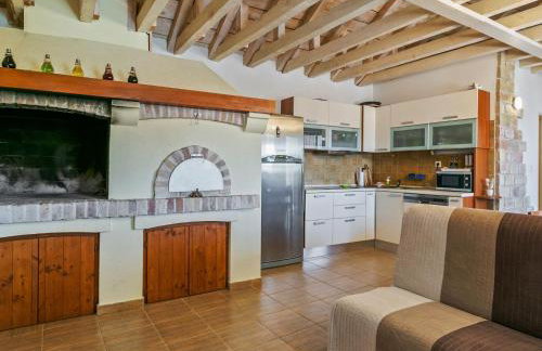 Holiday Home in Marina Near Beaches - Photo 32