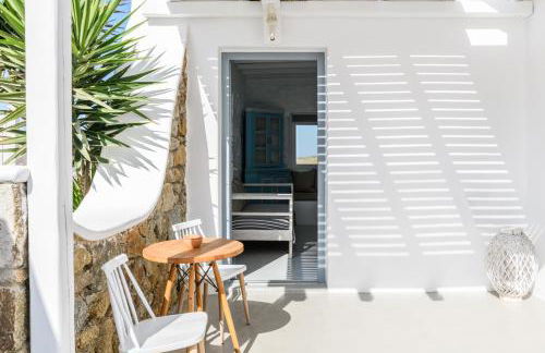 Mykonos Supreme Comfort Suites & Villas - Photo 72