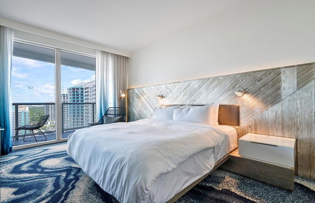 W Residences 2 Bedroom Suite 2 Condo by RedAwning - Photo 6