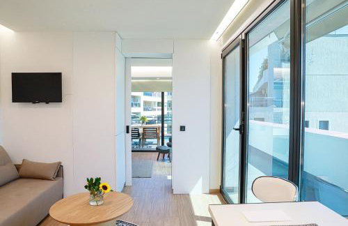 The First Key Luxury & small apartment in the center of Xanthi - Foto 7