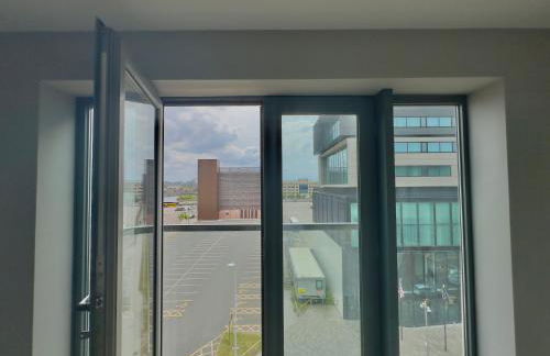 Monarchs Quay Arena Apartments by Happy Days - Foto 88