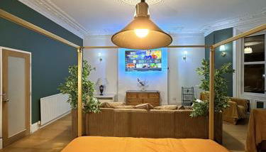 Autumn’s Retreat - Photo 5