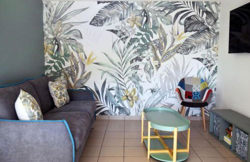 Grande Maison Familiale Premium Super Calme - Piscine - Jacuzzi - Salle de Jeux - Idéalement Située - Gd Jardin Sans aucun vis à vis - Foto 11