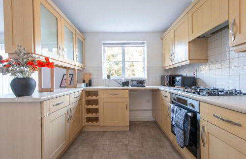 Stunning 5 bedroom detached house in Hornchurch - Foto 28