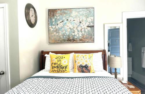 Cozy nest private porch museums free parking - Foto 2