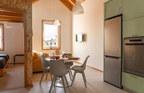 City Hall Apartments - Photo 21