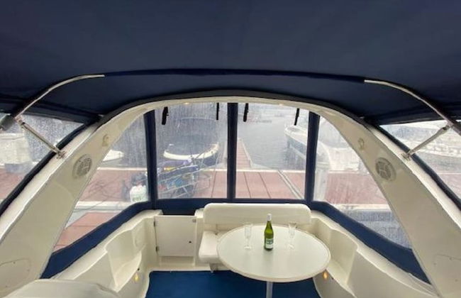 Stunning 2-bed Boat in Dreverna - Photo 9