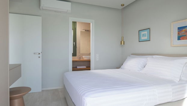 Olive Grove Villas with Private Pools - Foto 5, Habitación