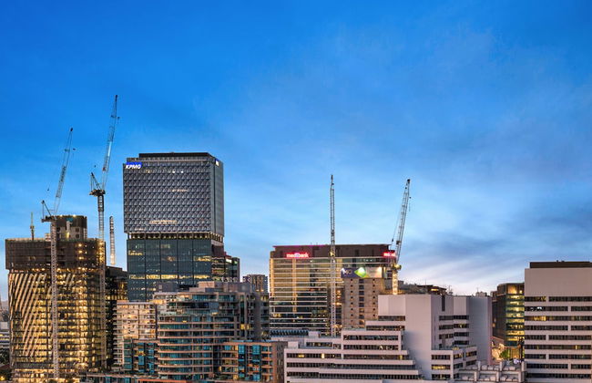 Premier Stays Melbourne - Photo 6