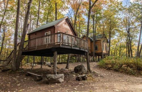 Maine Treehouse-The Spruce Suite - Foto 20