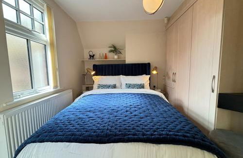 Cosy home Nottingham The Park City centre free parking - Photo 16