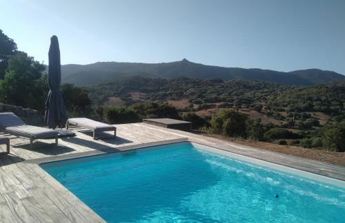 Entre mer et maquis- maison avec piscine privée - 8 minutes plage tizzano - Foto 1