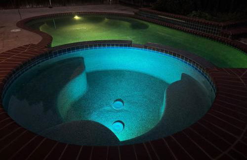 Stunning Oasis Retreat Pool Hot Tub SF Bay - Photo 21