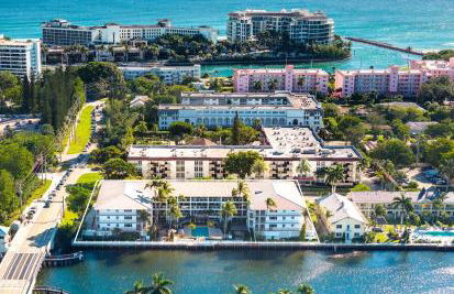 Boca Coastal Waterfront Stay - 2BR 2BA - Pool, Gym, Parking, Walk to Beach - Foto 12