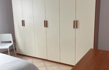 HōM - Appartamento fino a 7 posti letto comodo al centro storico, al casello A1 e alla Stazione AV - Photo 4