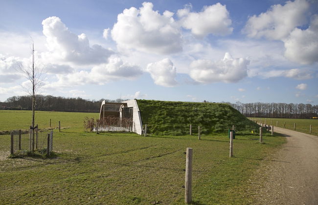 Apartment in Netherlands With Scenic Meadows - Photo 23