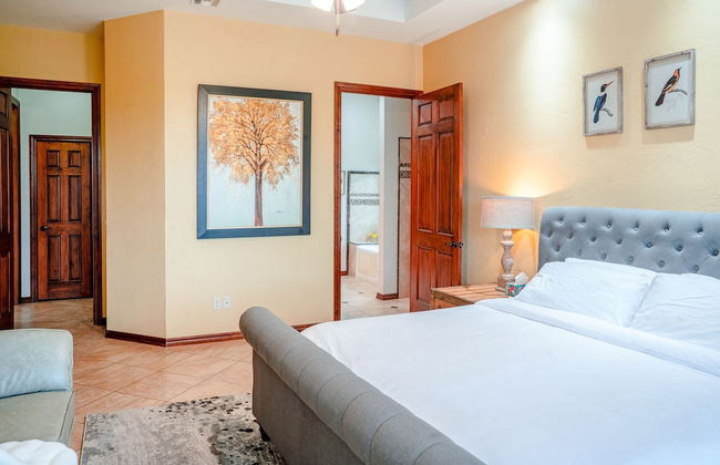 Peaceful Luxurious Ranch Family Reunion - Photo 21