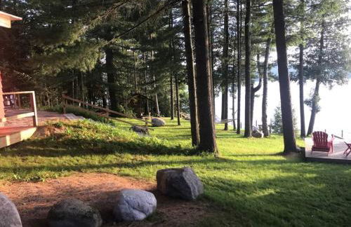 Well-appointed Adirondack cabin directly on 9-mile lake - Foto 18