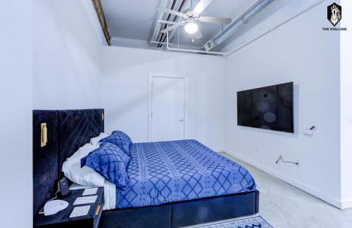 The Stallion #107 - Modern Spacious Loft in Downtown with free parking - Foto 19