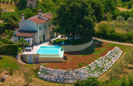 Rustic villa Zvonar with pool in Motovun - Foto 6