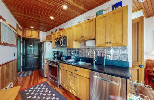 Commercial Street Retreat - Foto 5