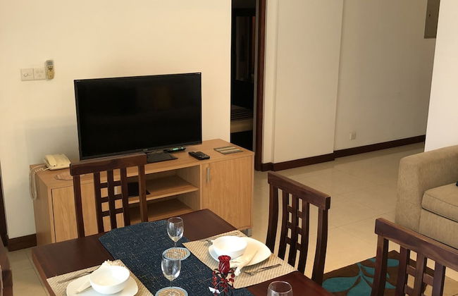 Hedges Court Residencies Town Hall- 2 Bed Room Apartment - Photo 6