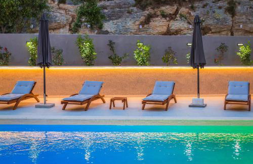 Luxury Apartment Lorena - Private Heated Pool - - Photo 23