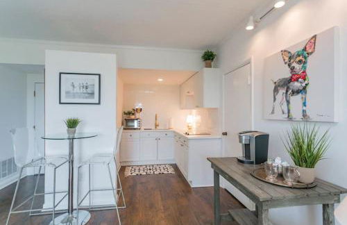 Home to the Stars on Music Row with Pool and Free Parking - Foto 6