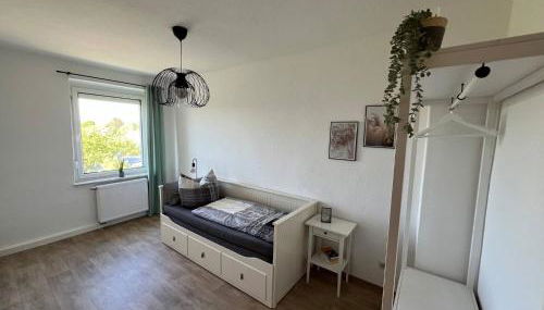 Charming 3-Room Apartment in Hoyerswerda, Lusatian Lake District - Foto 4