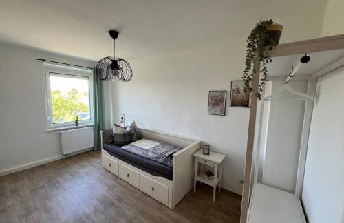 Charming 3-Room Apartment in Hoyerswerda, Lusatian Lake District - Foto 4