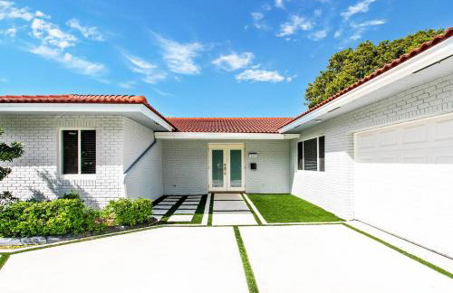 Luxury 5BR Villa Heated Pool near Beach & Casino - Foto 34