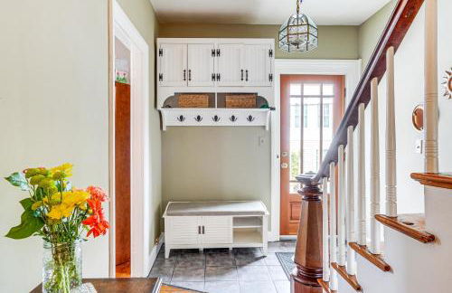 Walk to the T North Shore Retreat Near Salem Fun! - Foto 14