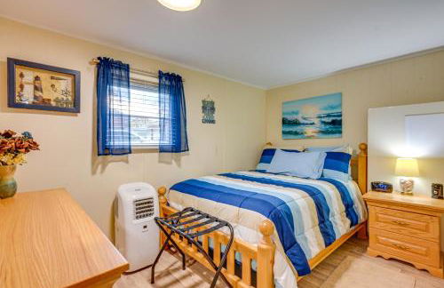 Walk to Lake Huron Pet-Friendly Caseville Cottage - Photo 12