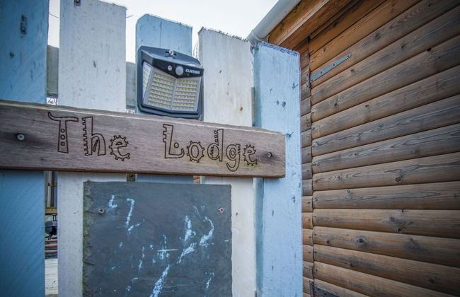 The Lodge - 1 Bedroom - Freshwest Beach Retreat - Photo 19