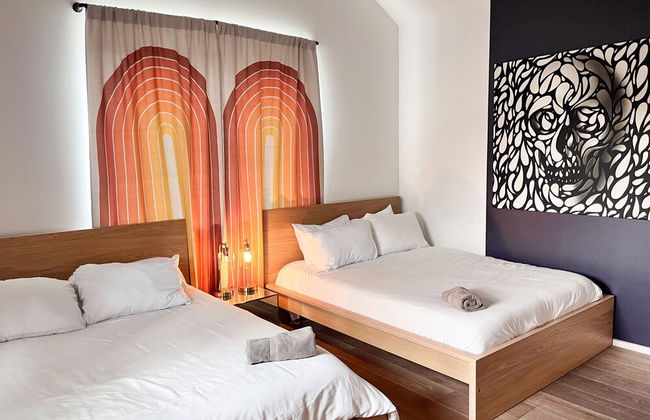 Massive Compound 20 Beds Rainey St 6 min Walk - Photo 56