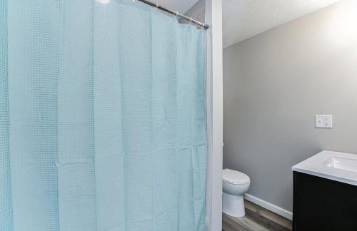 Modern Home Heart of South Bend - Foto 17