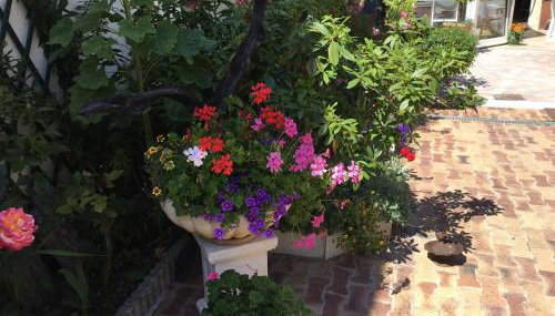 Au Bon Gite - Foto 4, Garden view