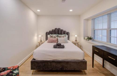 Spring Branch Paradise 4-BD Backyard Pool Oasis - Foto 21