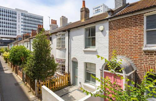 Central quiet cottage Walk to shops, bars & beach - Foto 26