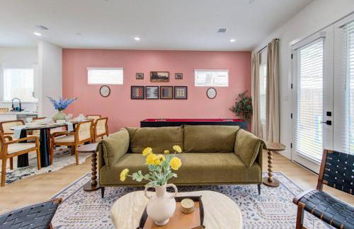 3BD Central Stay | BBQ, Games & Backyard Fun - Foto 1