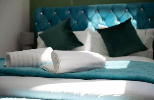 Warm Beachfront Getaway with Winter Ocean Views & Parking - Foto 4