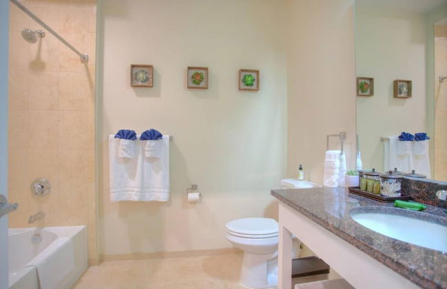 Walk Score 91 Balcony Near King ST - Photo 23